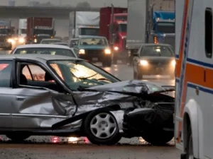 March 28, 2026 | Sideswipe Accident Cases Severe car accident on highway.